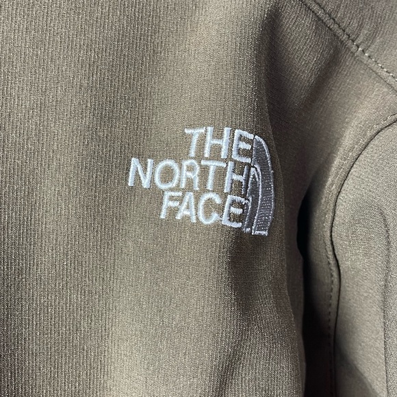The North Face Apex soft shell jacket - Picture 11 of 16